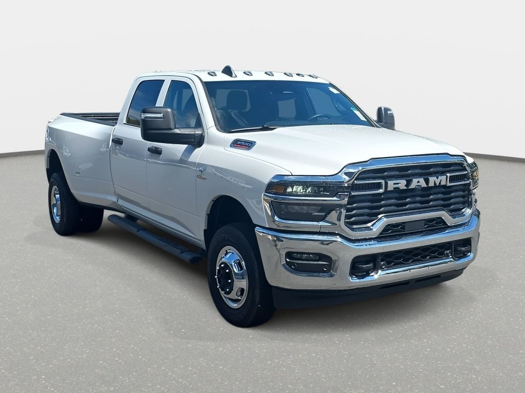 New 2026 Ram 3500 TRADESMAN CREW CAB 4X4 8' BOX Pickup