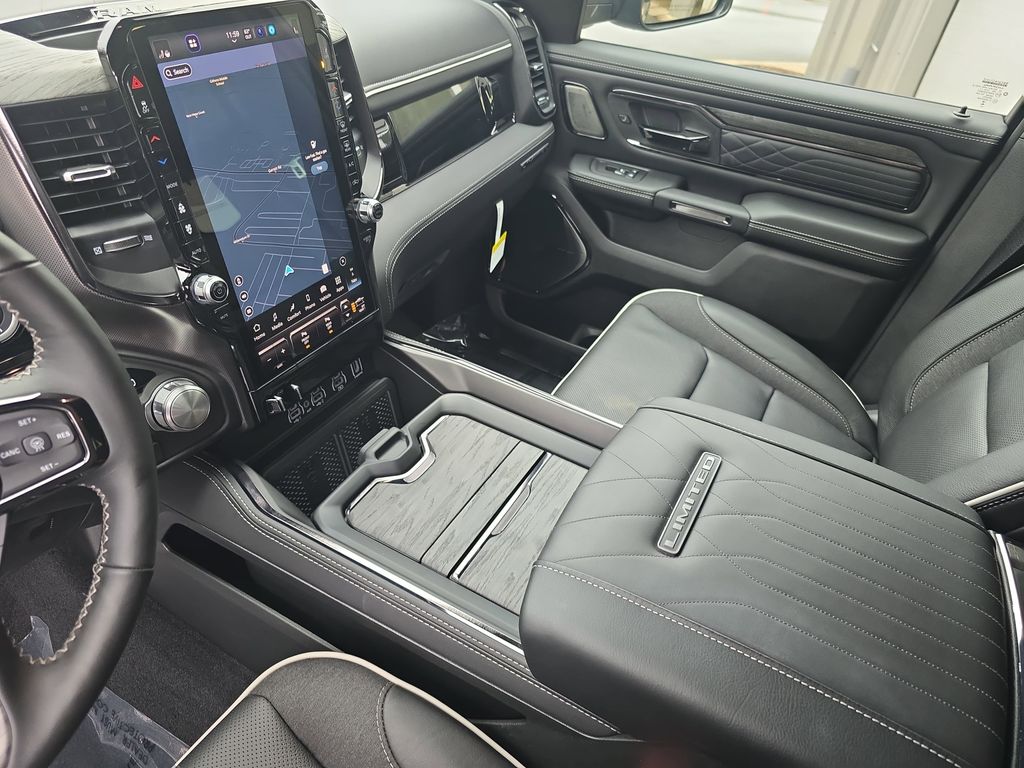 2026 RAM 1500 Limited - Photo 25