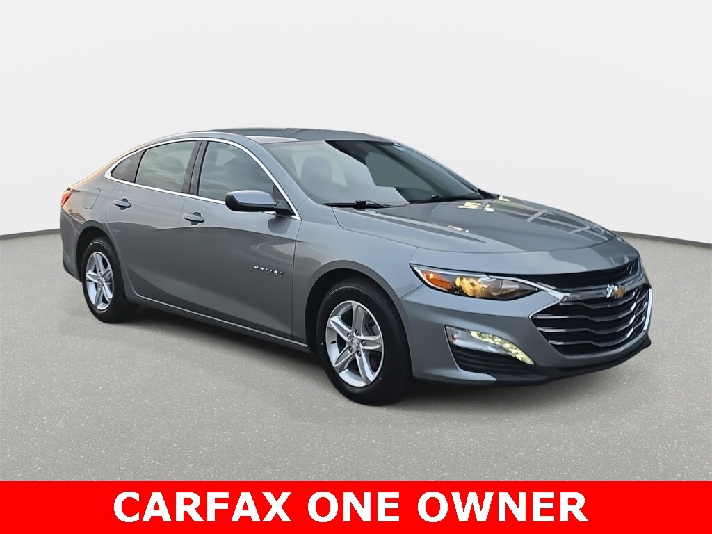 2024 Chevrolet Malibu 1LT photo 3