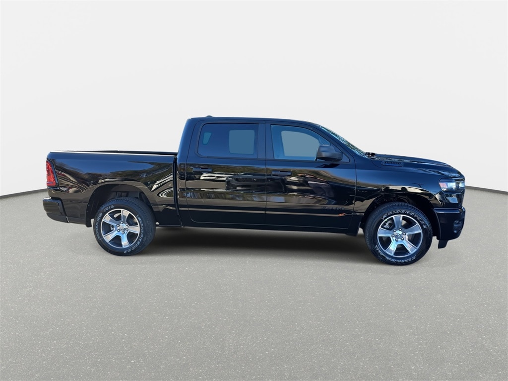 New 2025 Ram 1500 TRADESMAN CREW CAB 4X2 5'7 BOX Pickup