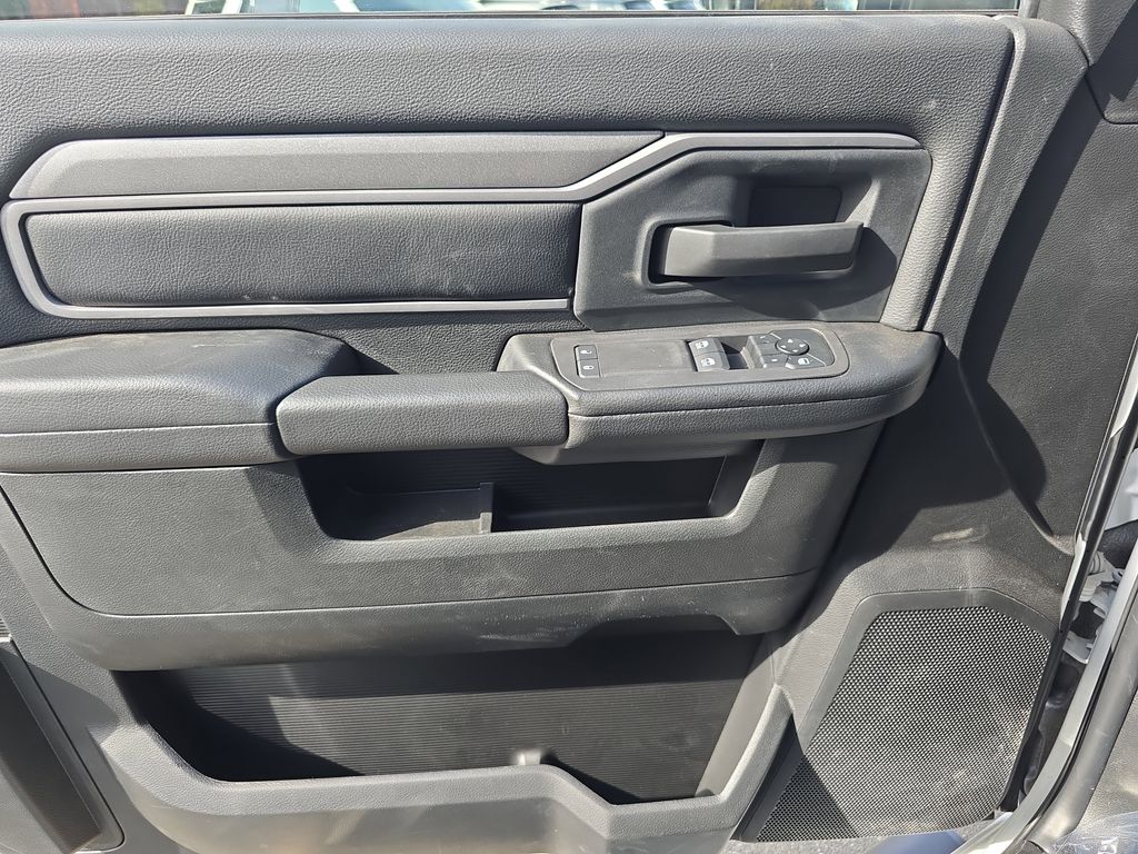 2026 RAM 2500 Tradesman - Photo 23