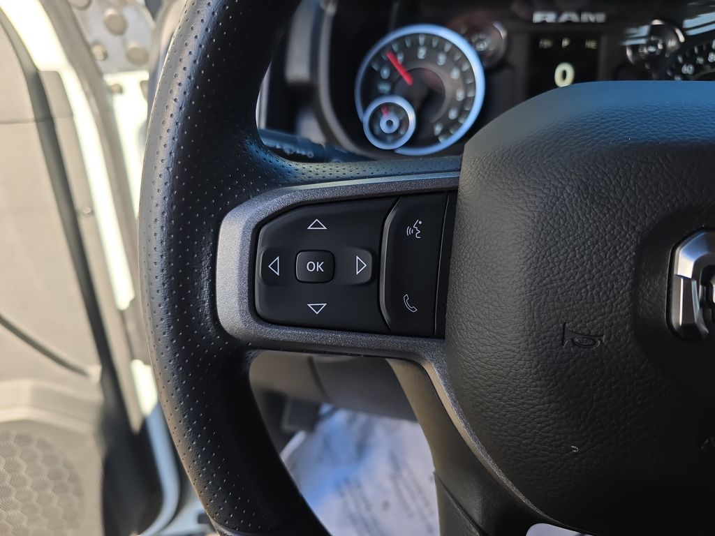 2024 RAM 2500 Tradesman - Photo 18