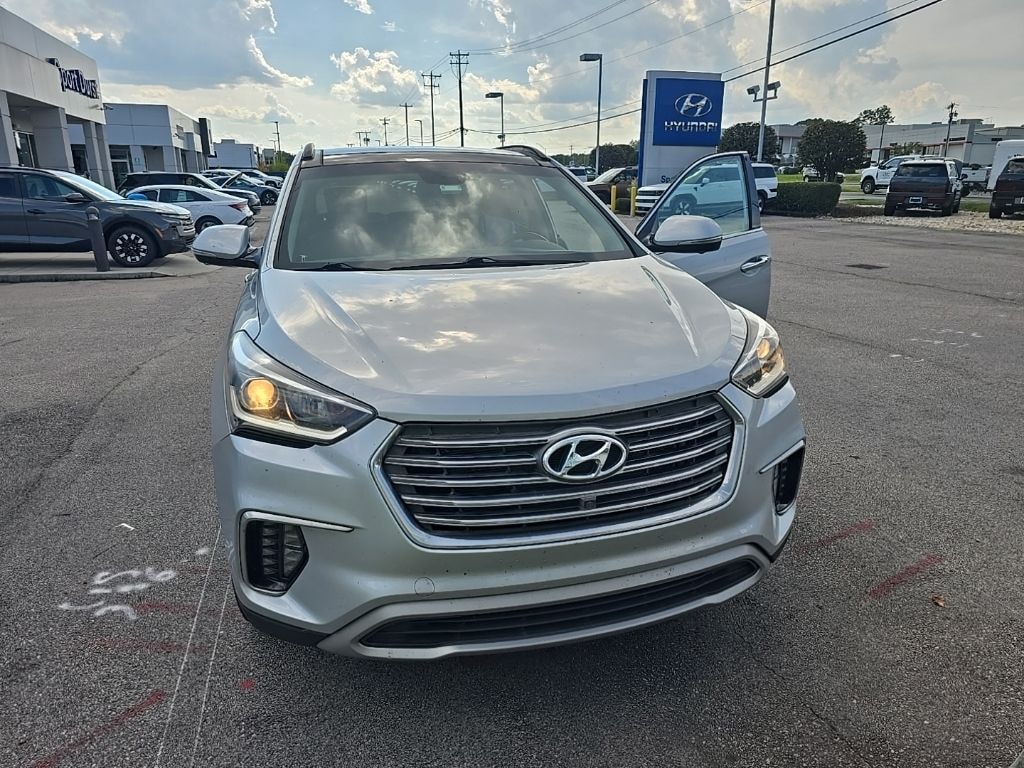 Used 2017 Hyundai Santa Fe SE Ultimate SUV