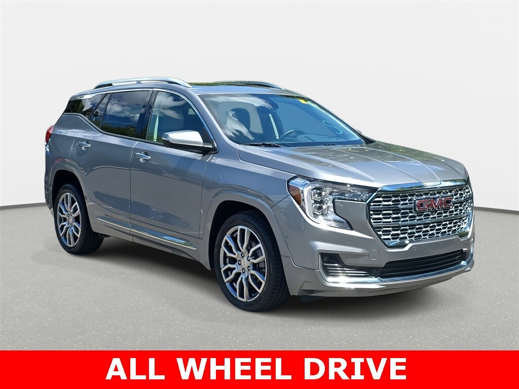 2023 Gmc Terrain Denali photo 3
