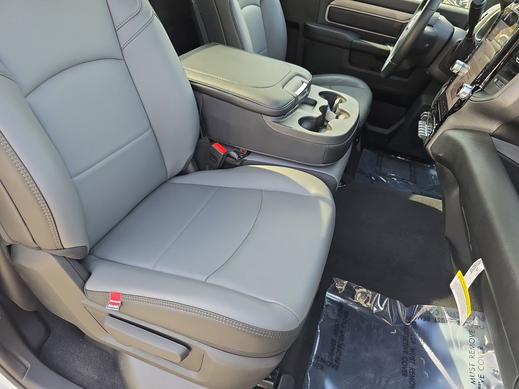 2026 RAM 2500 Tradesman - Photo 10