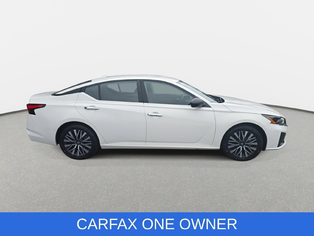 Used 2025 Nissan Altima SV Sedan
