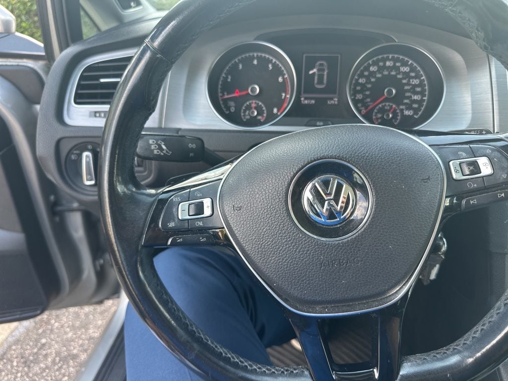 Used 2015 Volkswagen Golf TSI Hatchback