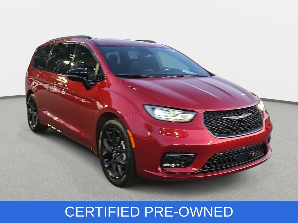 Used 2025 Chrysler Pacifica Limited Van Passenger Van