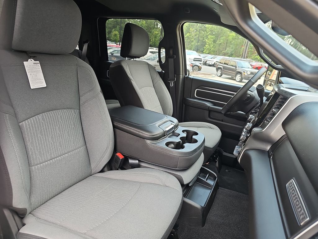 2024 RAM 2500 Big Horn - Photo 10