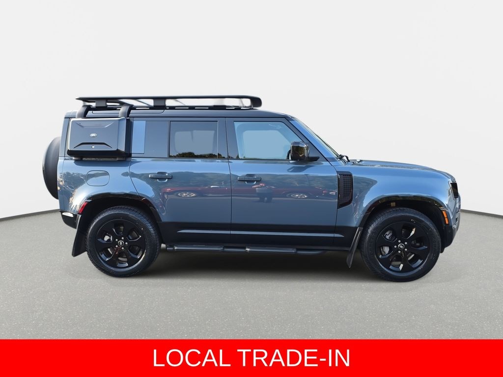 Used 2025 Land Rover Defender 110 X-Dynamic SE SUV