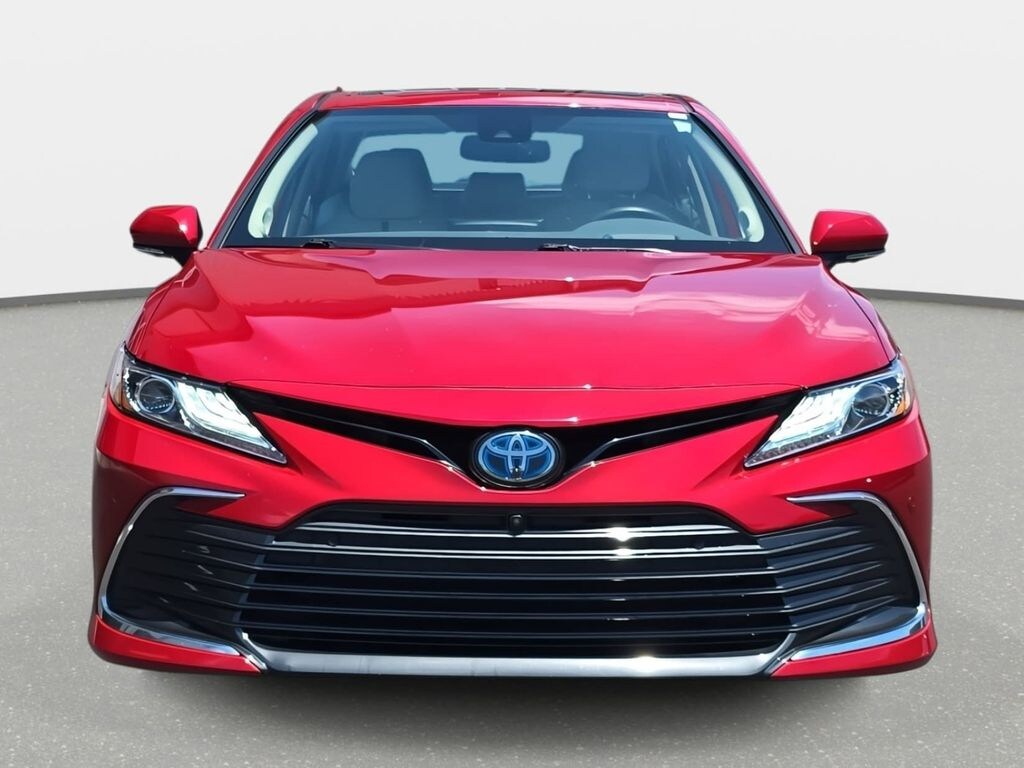 Used 2023 Toyota Camry Hybrid XLE Sedan