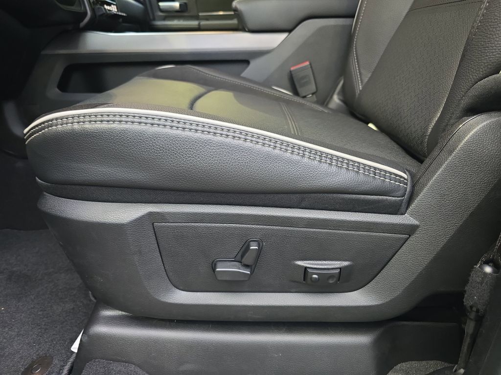 2026 RAM 2500 Laramie - Photo 29
