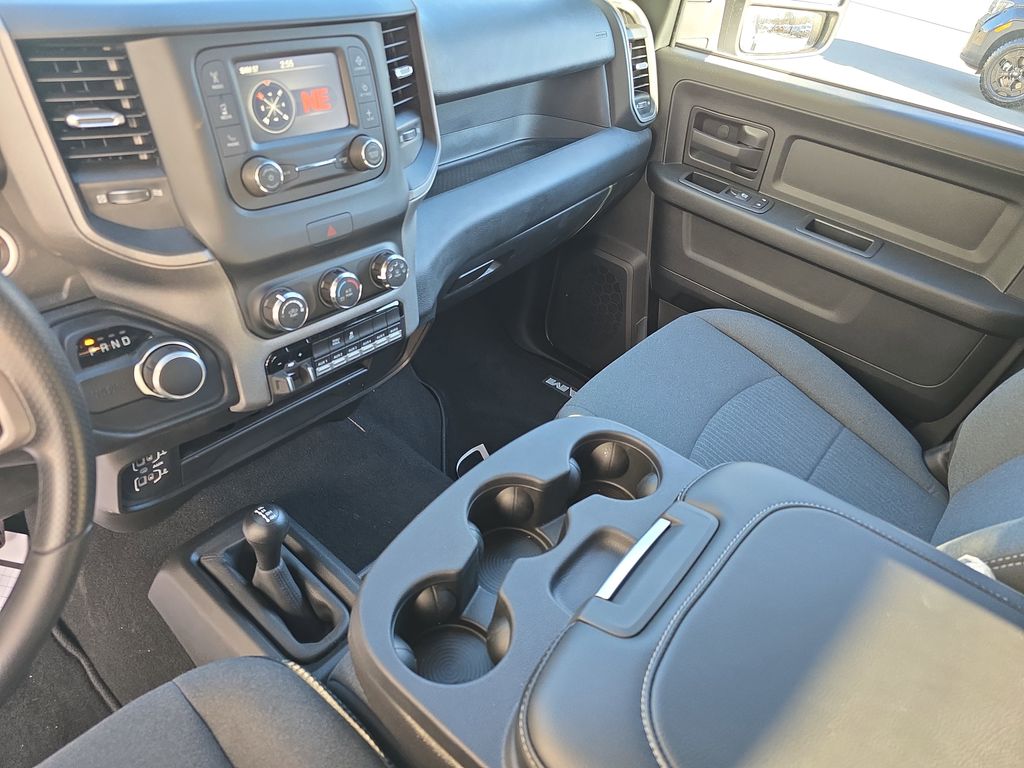 2024 RAM 2500 Tradesman - Photo 26