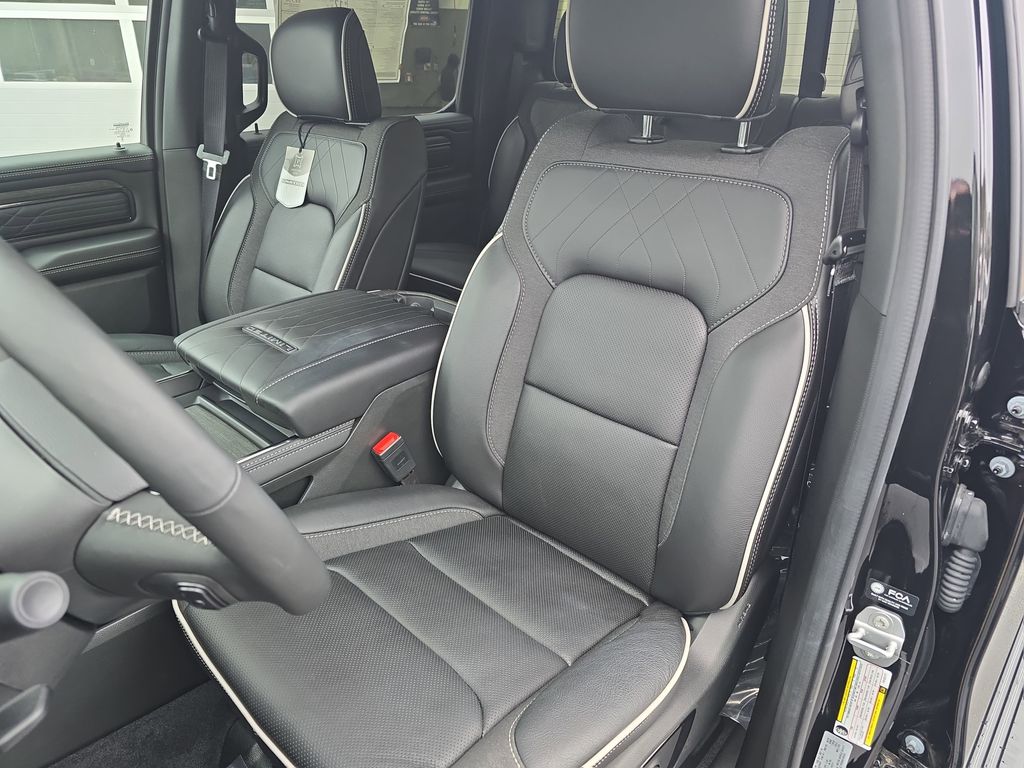 2026 RAM 1500 Limited - Photo 15
