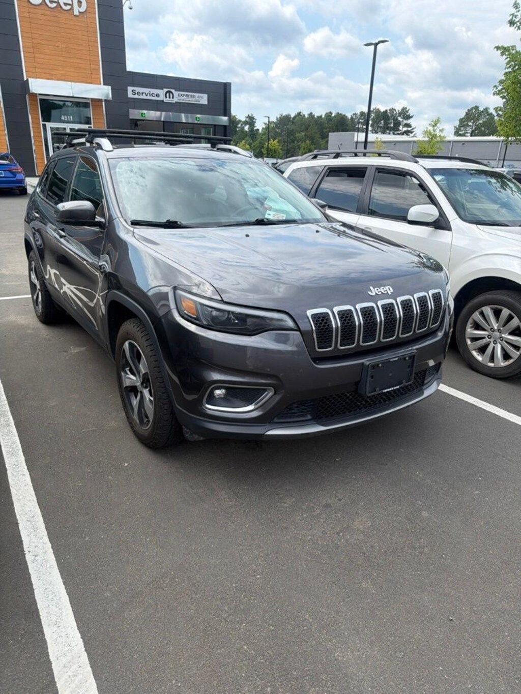 Used 2019 Jeep Cherokee Limited 4x4 SUV