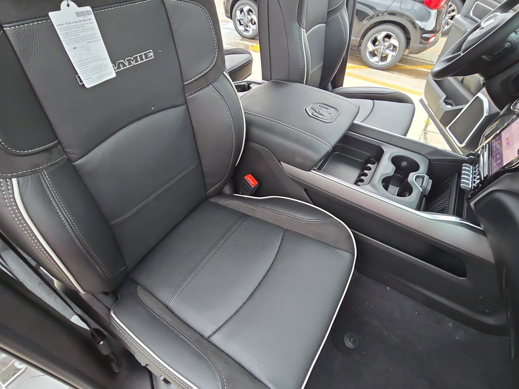 2025 RAM 2500 Laramie - Photo 10