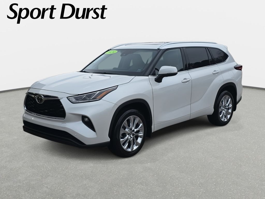 Used 2024 Toyota Highlander SUV