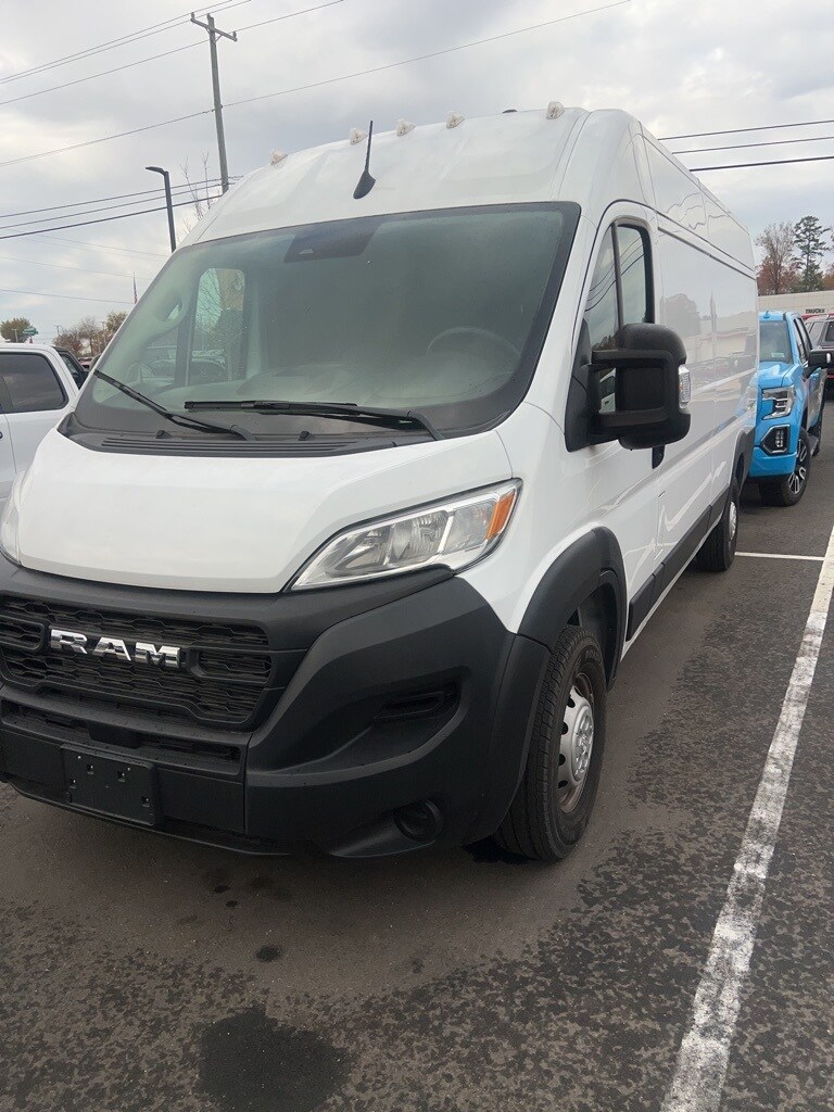 2023 Ram ProMaster 3500 Cargo Van photo 3