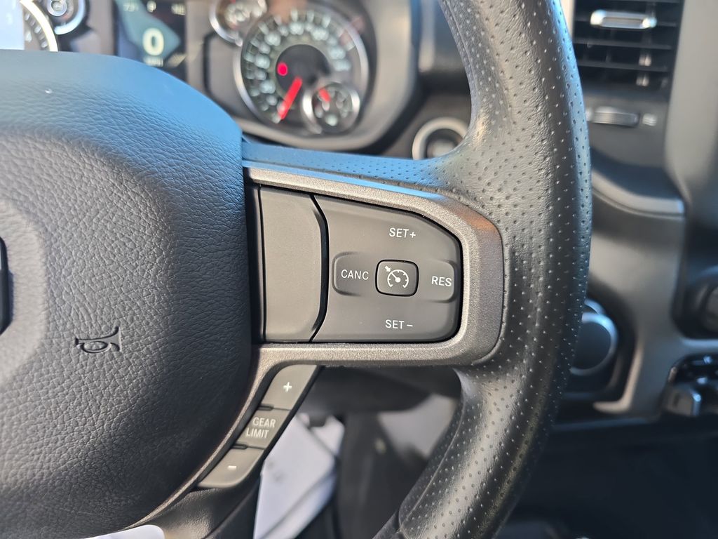 2024 RAM 2500 Tradesman - Photo 19