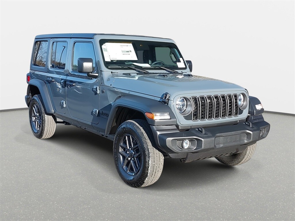2025 Jeep Wrangler Sport S photo 3