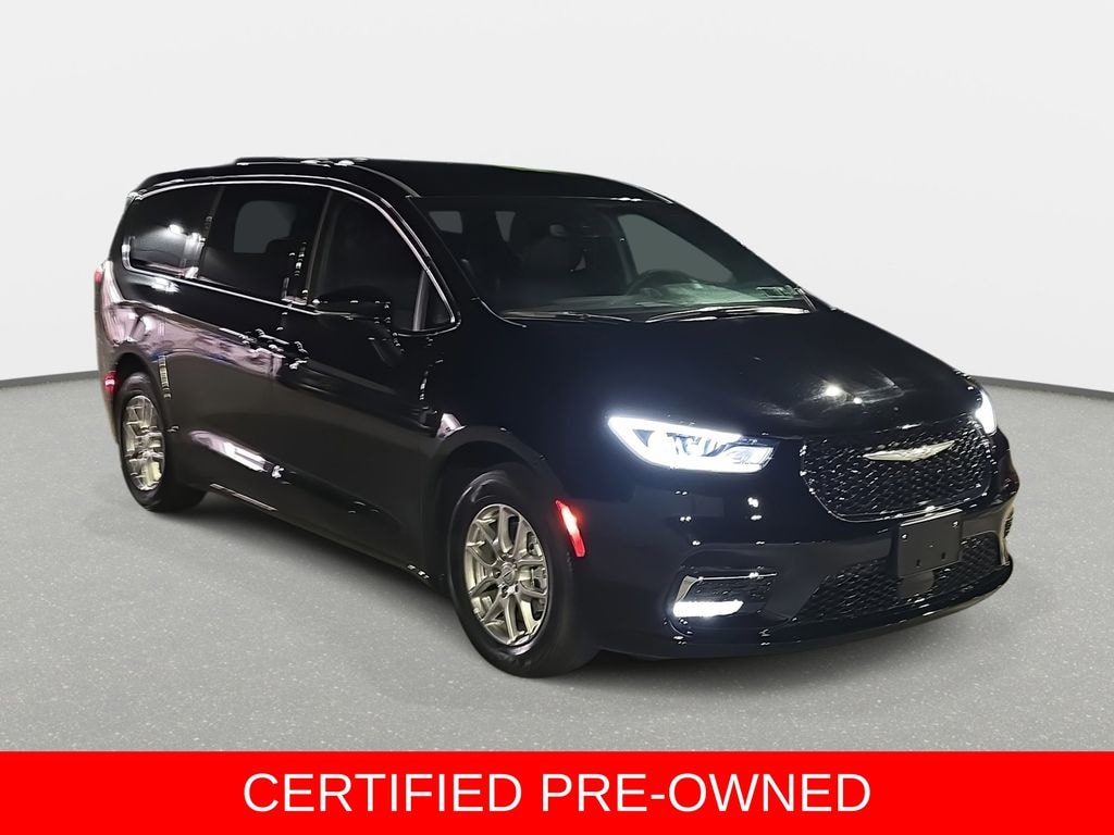 Used 2025 Chrysler Pacifica Select Van Passenger Van