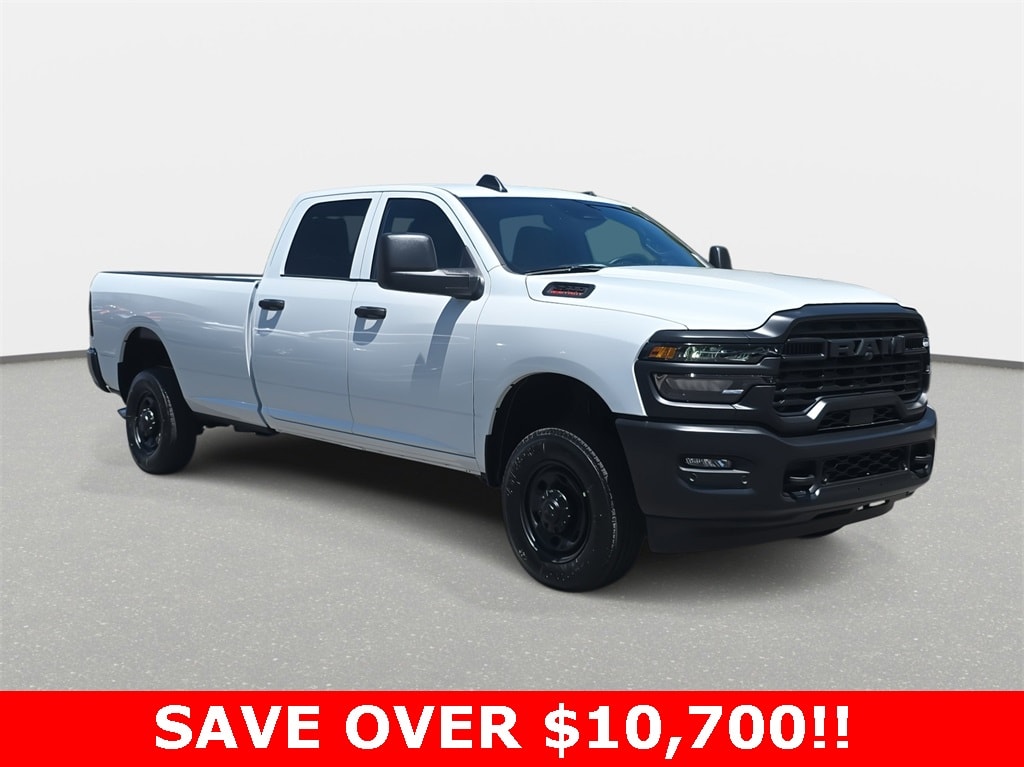 New 2025 Ram 2500 TRADESMAN CREW CAB 4X4 8' BOX Pickup
