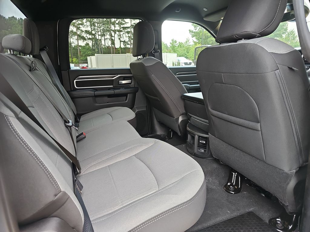 2024 RAM 2500 Big Horn - Photo 11