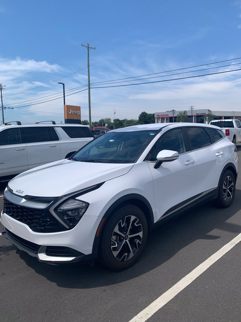 Used 2023 Kia Sportage EX SUV