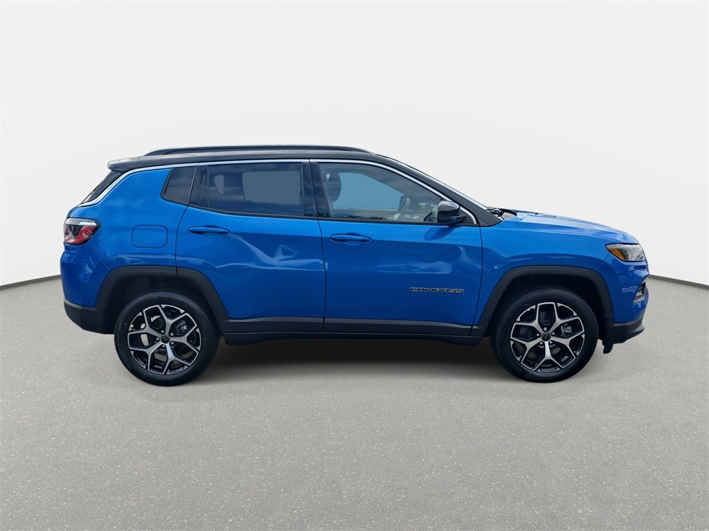 2025 Jeep Compass Limited photo 3