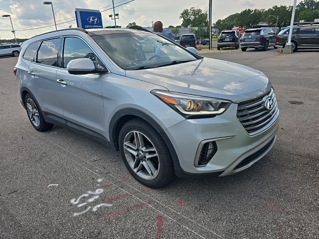 Used 2017 Hyundai Santa Fe SE Ultimate SUV