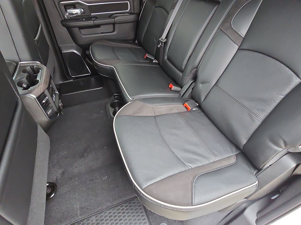 2025 RAM 2500 Laramie - Photo 14