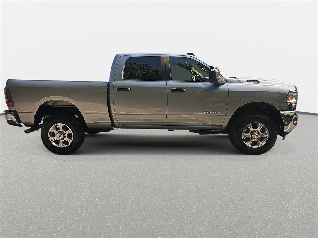 2024 Ram 2500 Big Horn photo 4