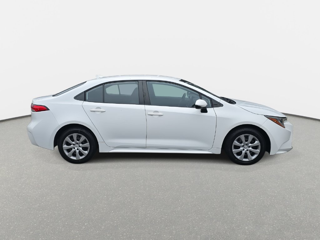 Used 2022 Toyota Corolla LE Sedan
