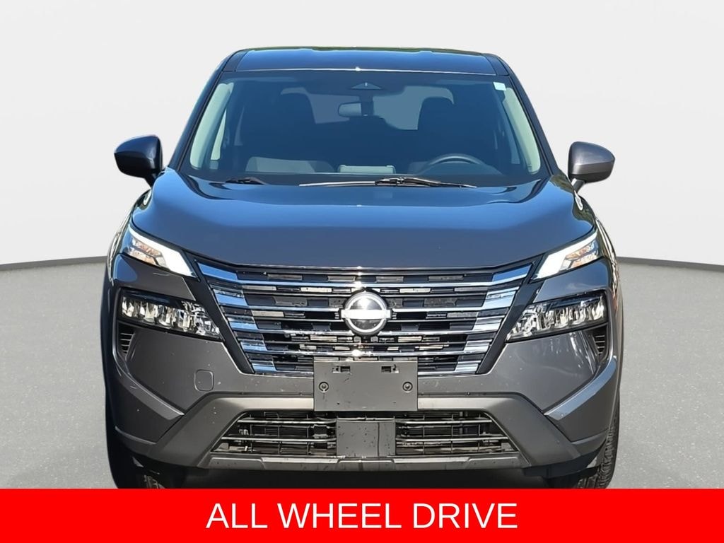 Used 2024 Nissan Rogue SV SUV