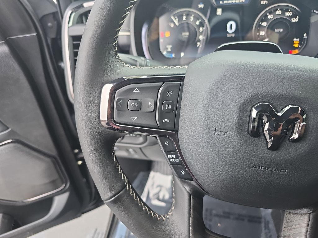 2026 RAM 1500 Limited - Photo 17