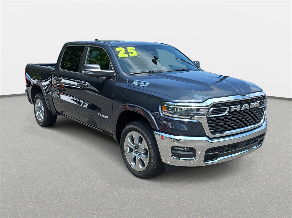2025 Ram 1500 Big Horn Lone Star photo 3