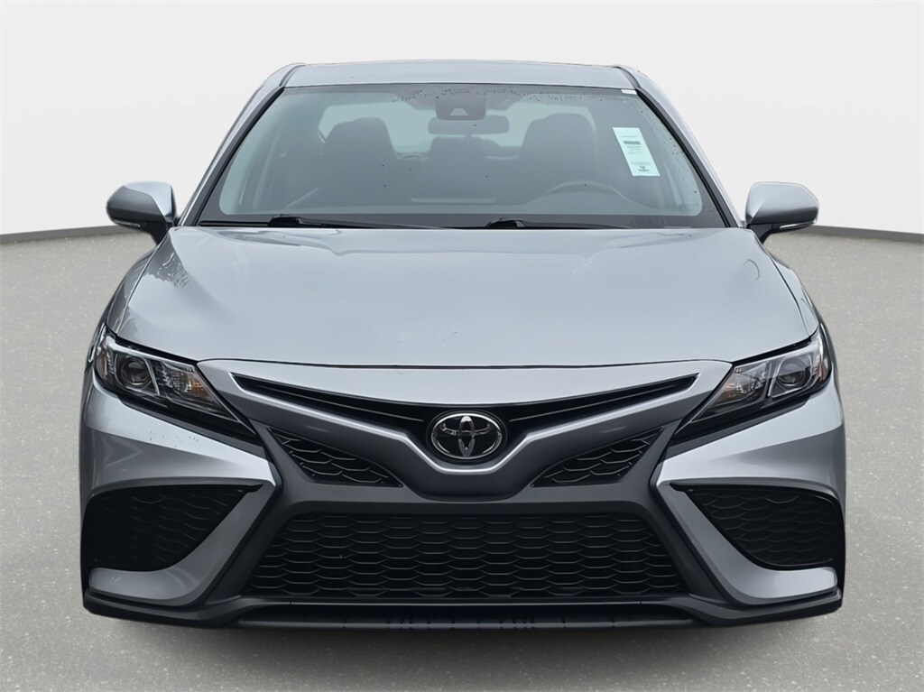 Used 2023 Toyota Camry SE Sedan