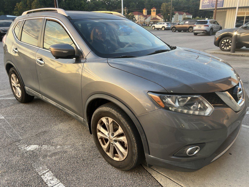 Used 2014 Nissan Rogue SV with VIN 5N1AT2ML8EC839133 for sale in Durham, NC