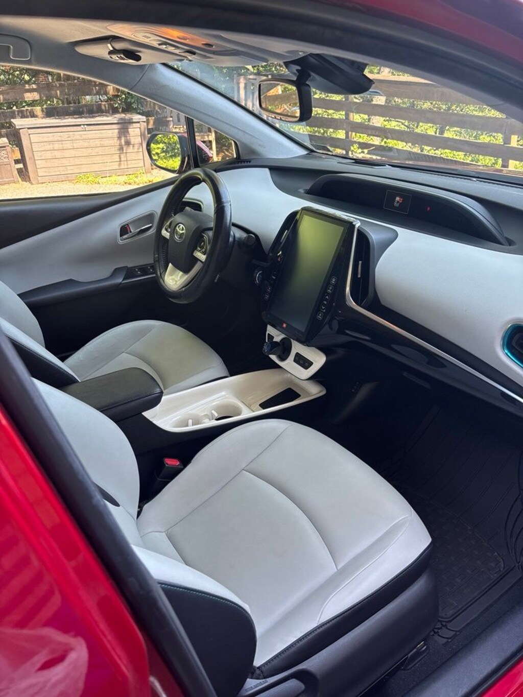 Used 2018 Toyota Prius Prime Hatchback