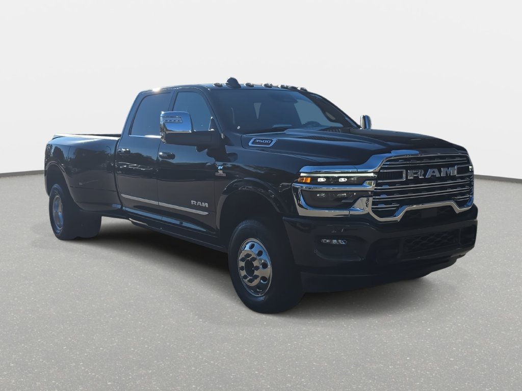 New 2027 Ram 3500 LIMITED CREW CAB 4X4 8' BOX Pickup