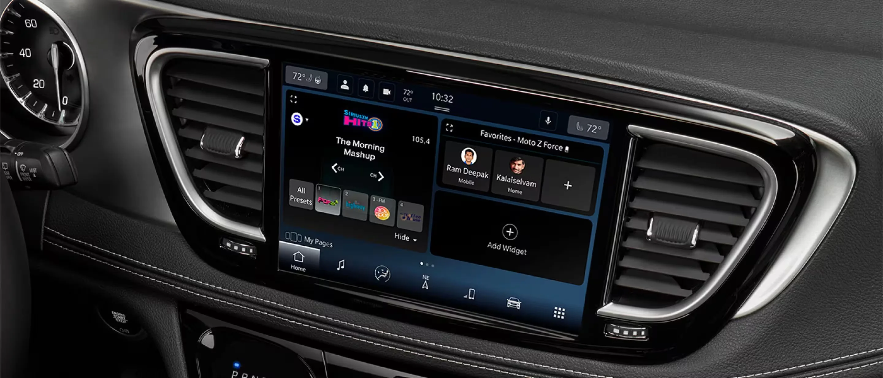 2026 Chrysler Pacifica Uconnect 5 10.1-inch touchscreen
