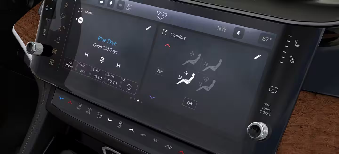 2026 Jeep Grand Cherokee -- rear seat comfort