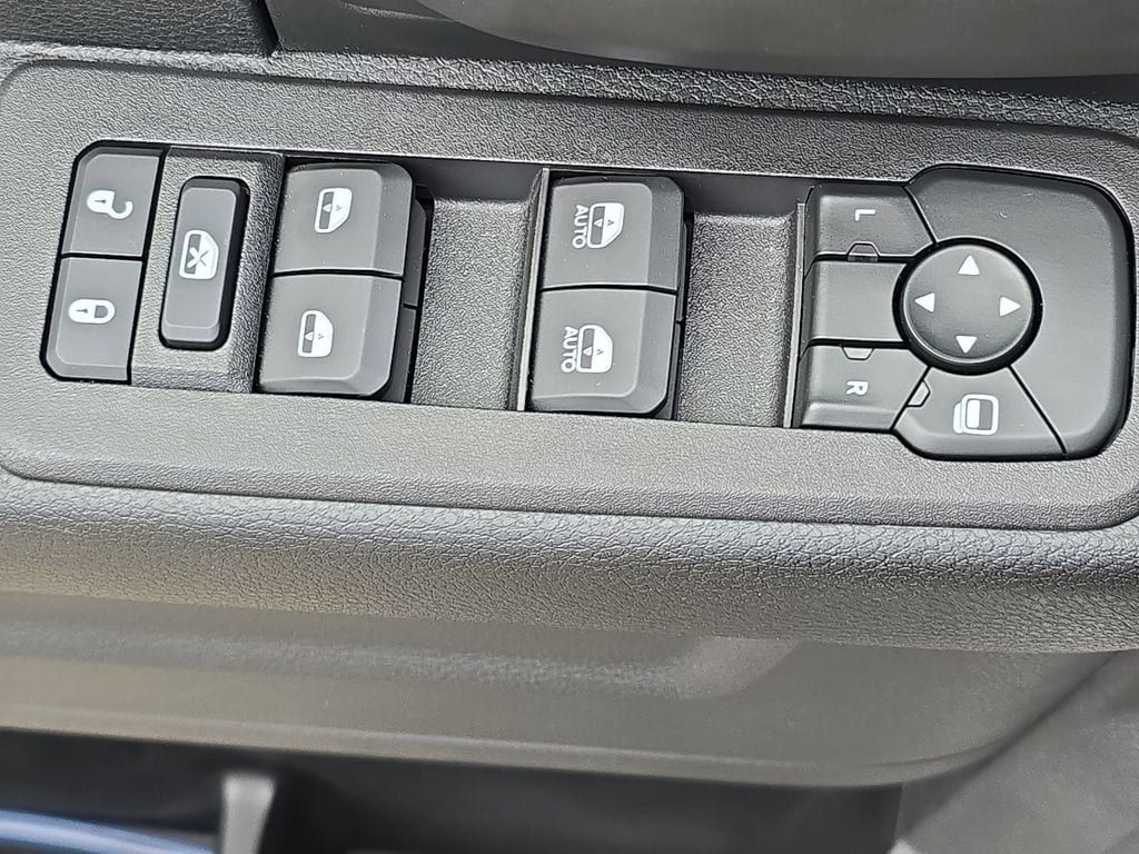 2026 RAM 3500 Chassis Tradesman - Photo 27