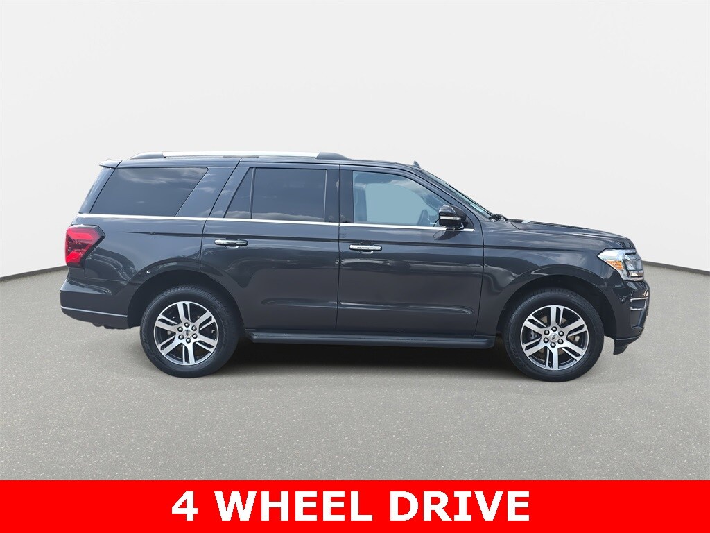 2024 Ford Expedition Limited photo 4