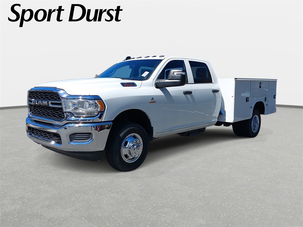 New 2024 Ram 3500 Chassis Cab 3500 TRADESMAN CREW CAB CHASSIS 4X4 60' CA Pickup