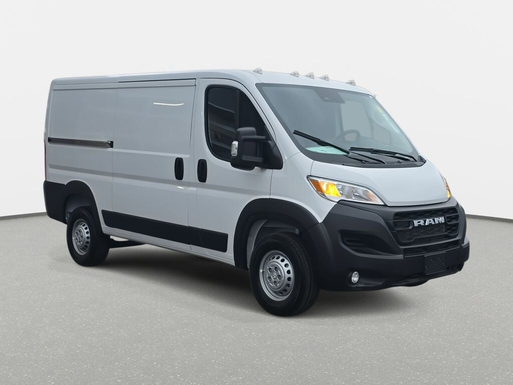 New 2026 Ram ProMaster PROMASTER 1500 TRADESMAN CARGO VAN LOW ROOF 136' W Cargo Van