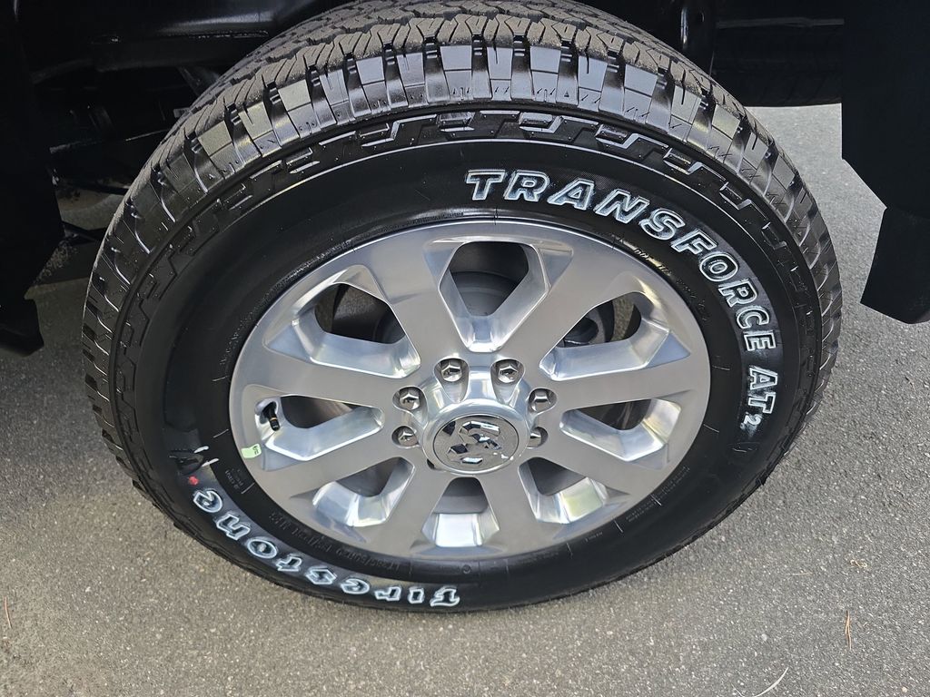 2026 RAM 2500 Laramie - Photo 33