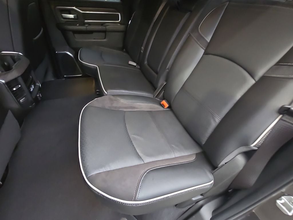 2026 RAM 2500 Laramie - Photo 14