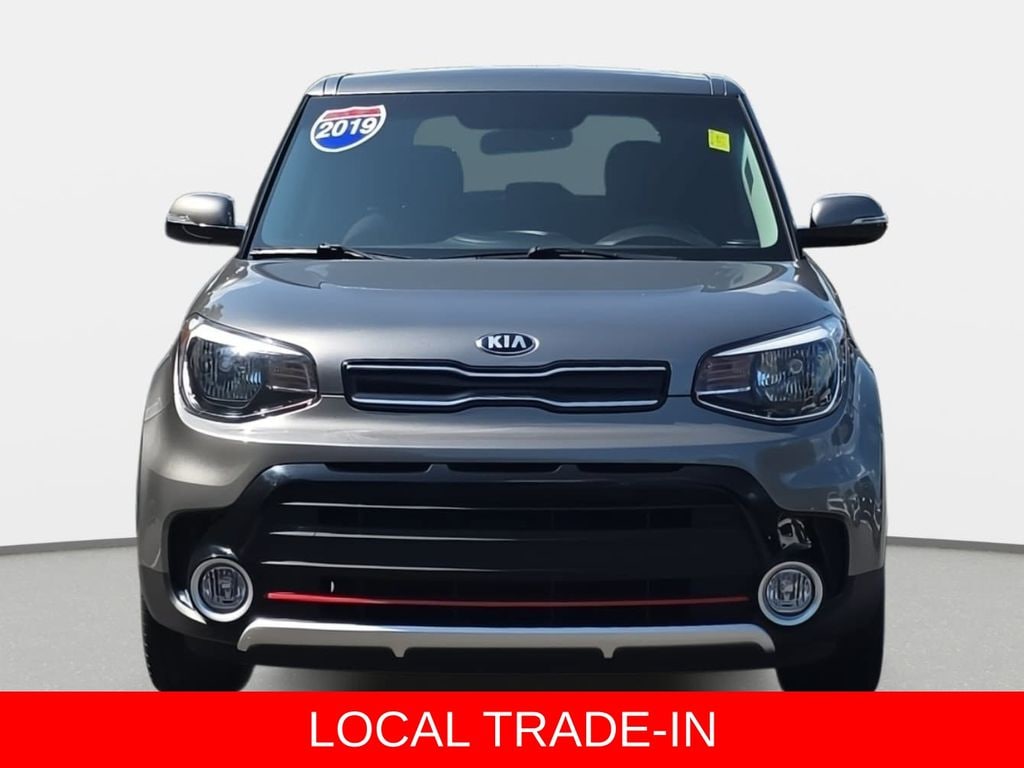 Used 2019 Kia Soul ! Hatchback