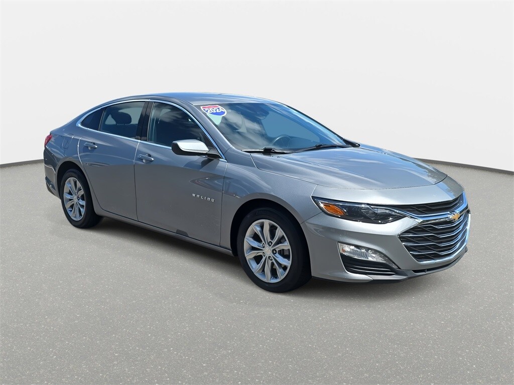 2024 Chevrolet Malibu 1LT photo 3